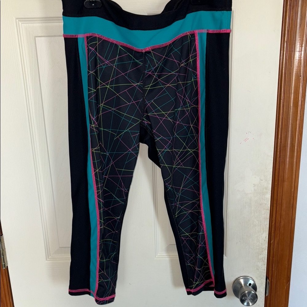 Xersion Black and Pink Leggings with Stretchy Athletic Fit